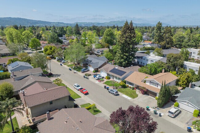 Asco - Radum is full of single and two story single family and duplex style homes.