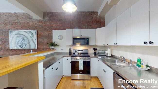 19 Stanhope St unit 1D, Boston, MA 02116 - photo 4