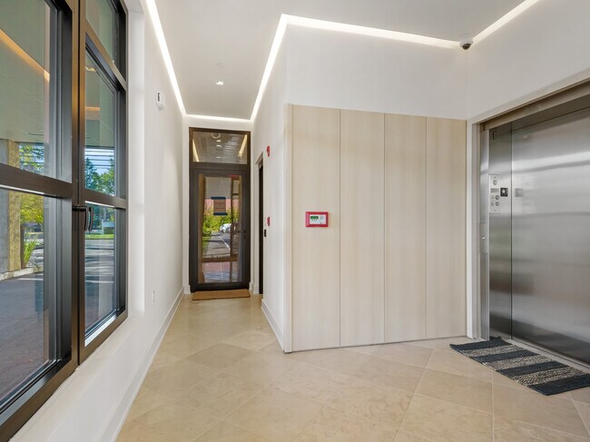 116 Sherman St unit 201, Fairfield, CT 06824 - photo 6