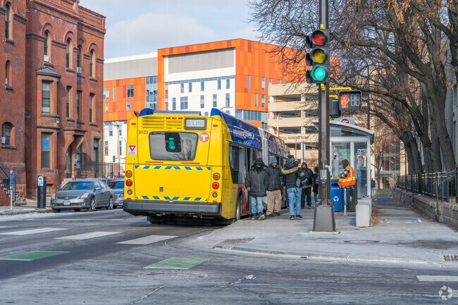 Metro Transit has a bus stop on Chicago Ave in Elliot Park.