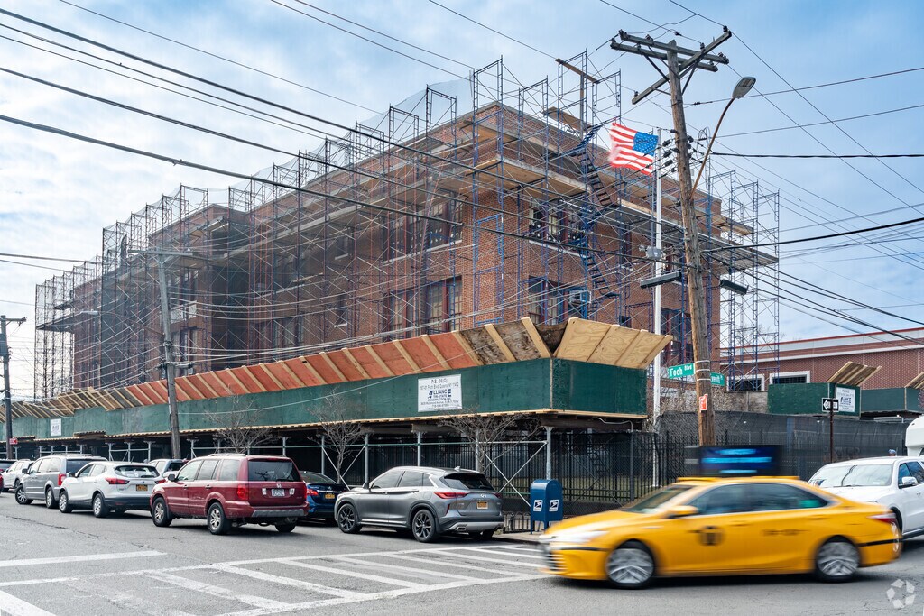 PS 35 St Albans hopes to promote critical thinking.