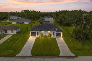 1025 Meadow Rd, Lehigh Acres, FL 33973