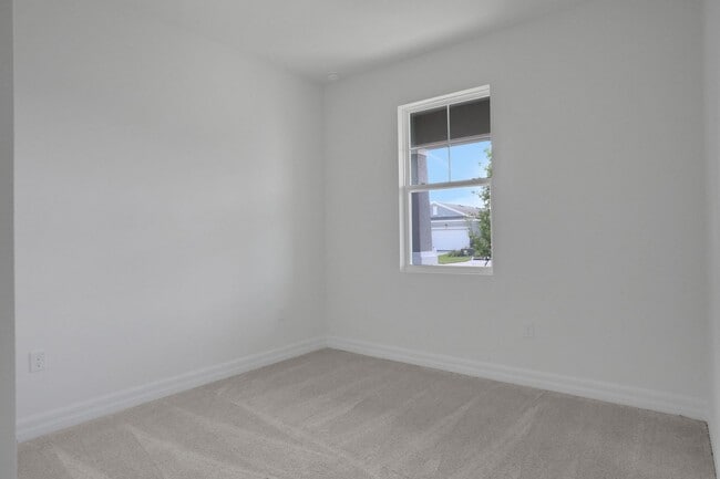 35151 Tuscan Hill Rd, Dade City, FL 33525 - photo 2