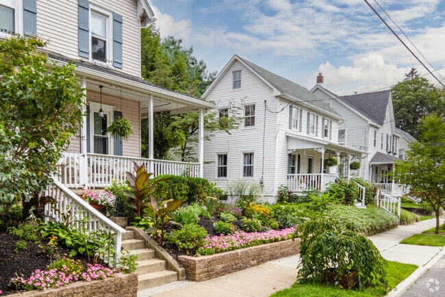 Many homes in Woolwich Township homes have lovely gardens abutting the sidewalk.