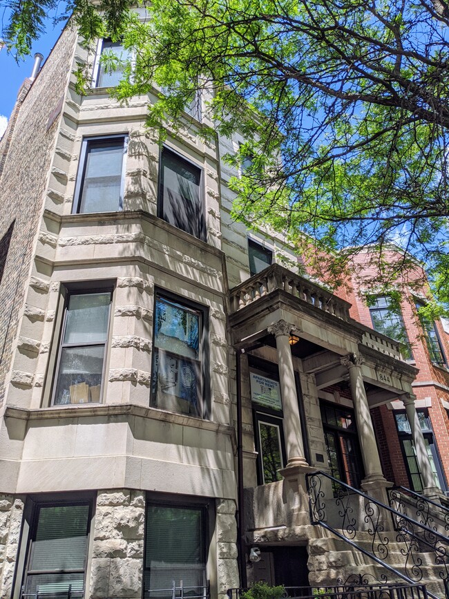 846 S Loomis St, Chicago, IL 60607