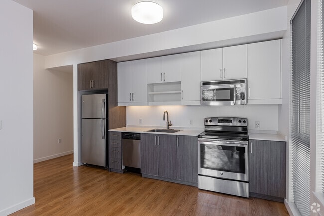 2BR, 2BA - 1237SF - kitchen