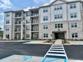 100 Marcus Byers Dr, Huntsville, AL 35811