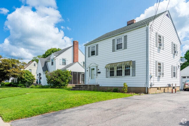 East Great Plains offers a wide range of house price points and sizes.