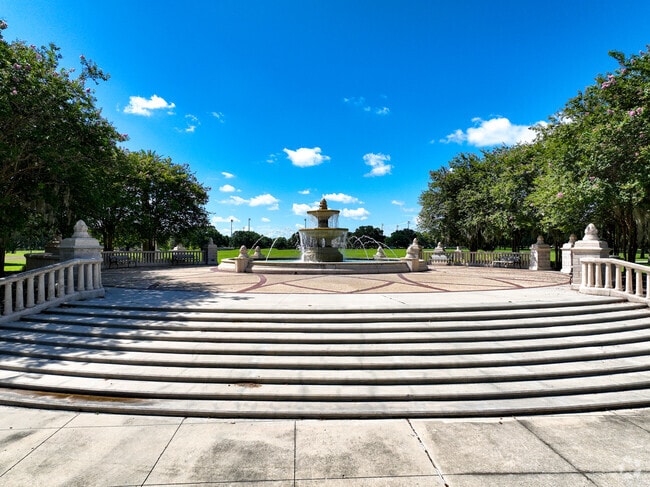 Winter Park has lots of public spaces all over the community.