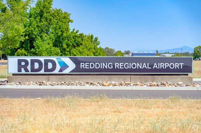 Although Centerville has no bus stops, Redding Regional Airport is just 15 miles away.