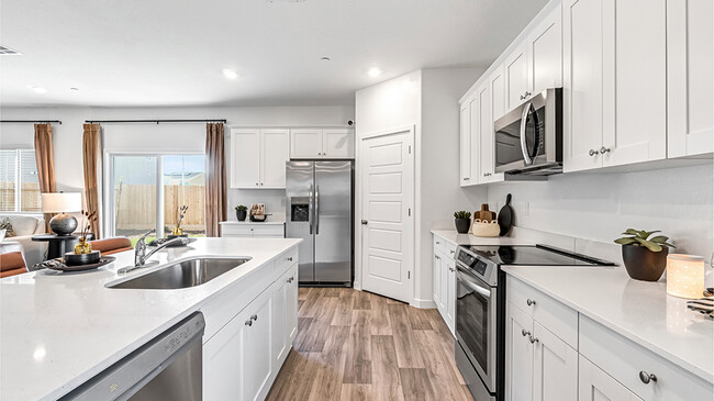 3441 N Sandrini Ave, Fresno, CA 93723 - photo 3