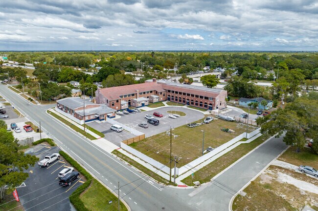 SailFuture Academy, private high school that teaches students how to solve real world problems.