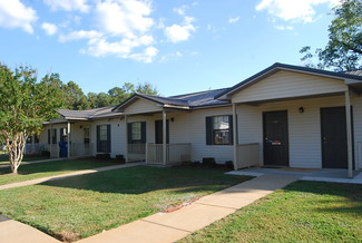 1 Ivy St, McKenzie, AL 36456