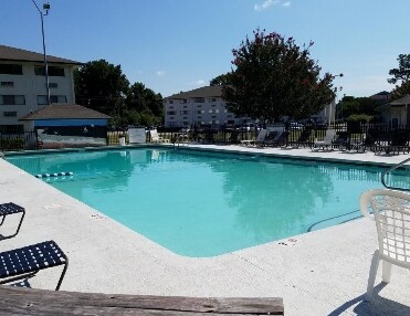 448 Racine Dr unit E303, Wilmington, NC 28403 - photo 2