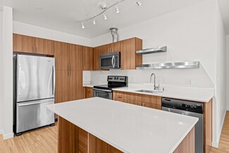 1280 Harrison St, Seattle, WA 98109