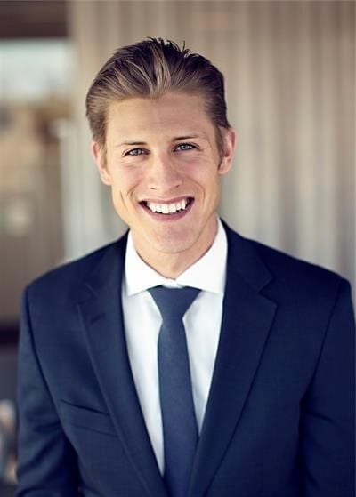 Agent Photo
