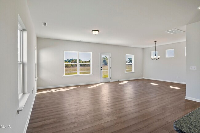 320 Ambassador Dr, Clayton, NC 27520 - photo 5