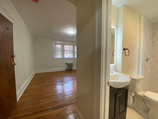 17 Lakeville Rd unit 1, Jamaica Plain, MA 02130 - photo 7