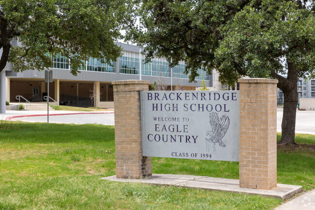 Brackenridge High School, San Antonio TX Rankings & Reviews - Homes.com