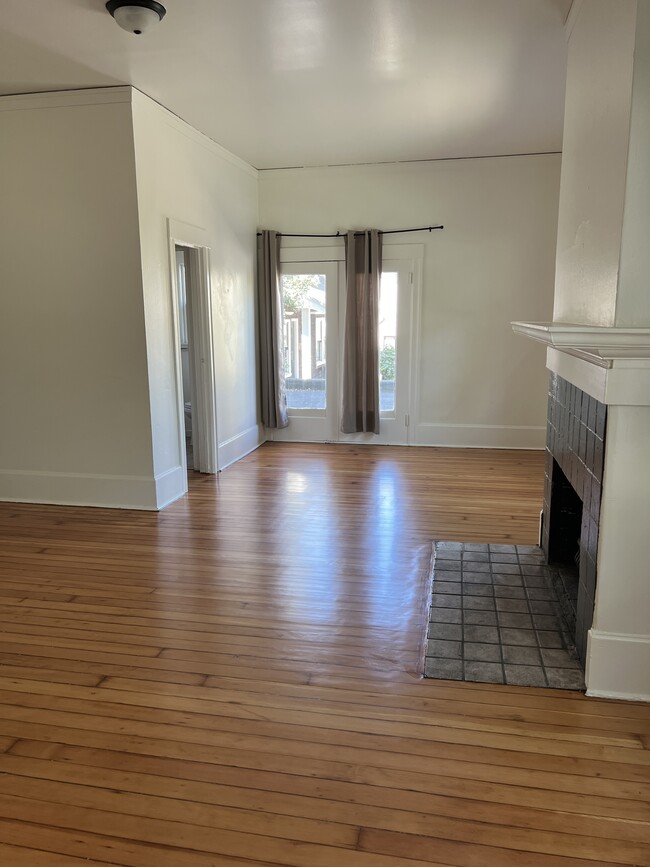 2708 Channing Way unit single rooms, Berkeley, CA 94704 - photo 7