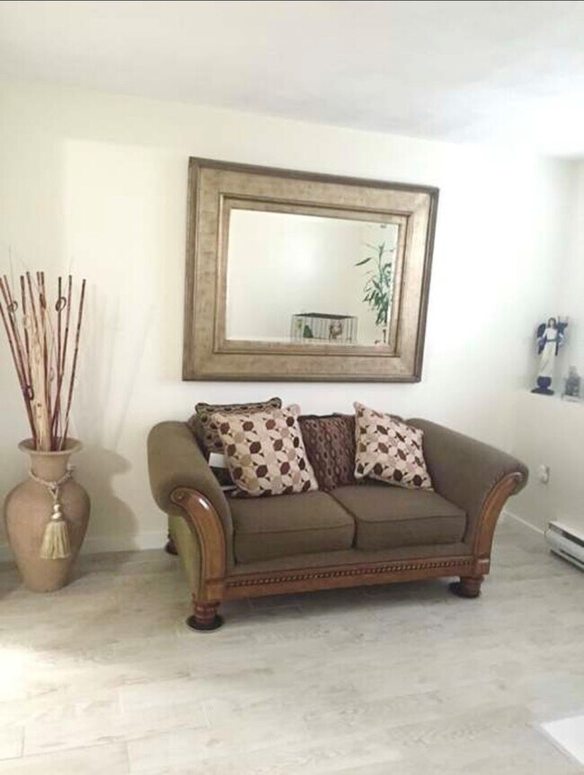 178 Mountain Ave unit 2, Revere, MA 02151 - photo 4