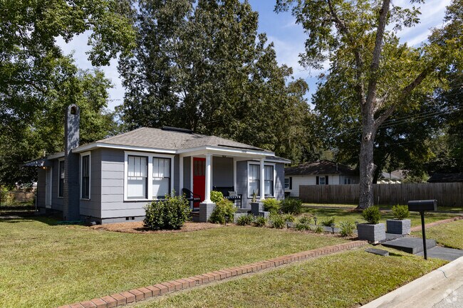 Residents of South Garden take pride in their lawns.