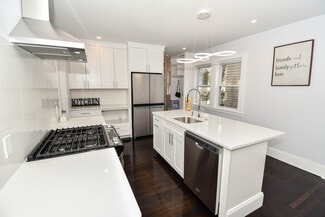 27 Wood St, Cambridge, MA 02140