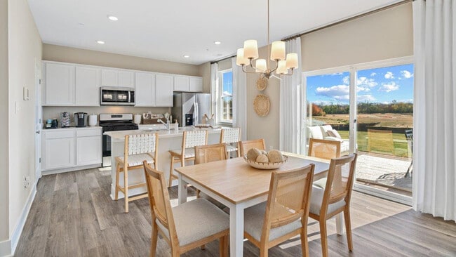 601 Links Dr unit 36302061, Maidsville, WV 26541 - photo 7