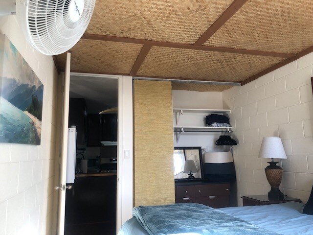 Parkland Gardens Condominiums unit 1001, Honolulu, HI 96826 - photo 3