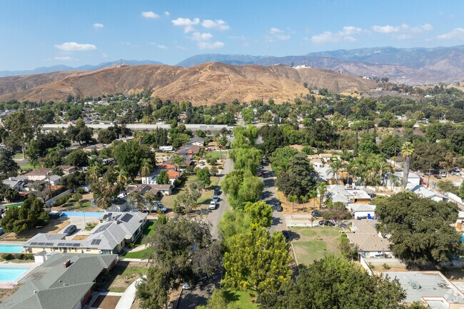 Residents of Muscupiabe enjoy the incredible views of the San Bernardino Mountains.