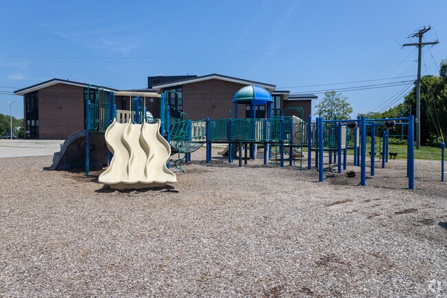 Little Harbour School in Portsmouth has a well maintained campus.