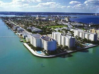 7501 E Treasure Dr, North Bay Village, FL 33141