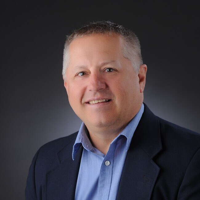 Kris Suerdick Real Estate Agent in Russells Point, OH