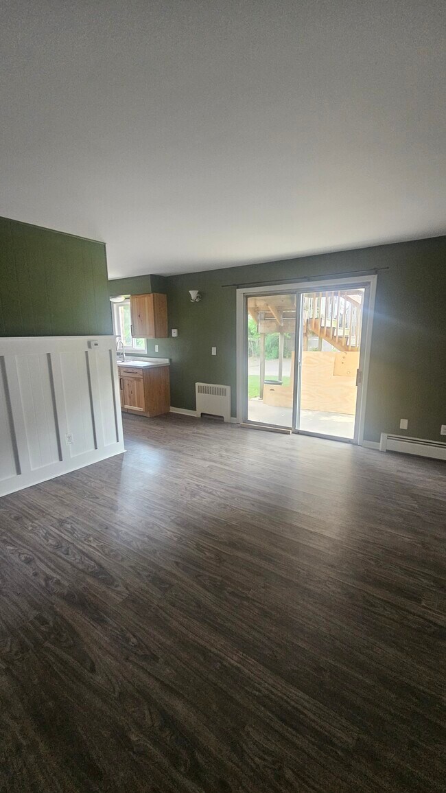 2525 Mckee Ave SW unit 2, Wyoming, MI 49509 - photo 4