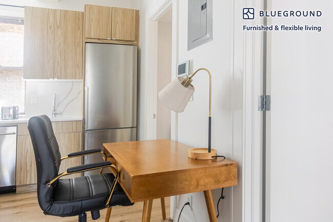 138 E 38th St unit FL11-ID1911, New York, NY 10016 - photo 4