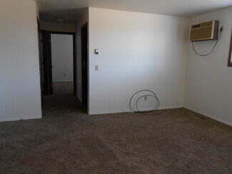1007 13th Ave W Unit 4, Williston, ND 58801