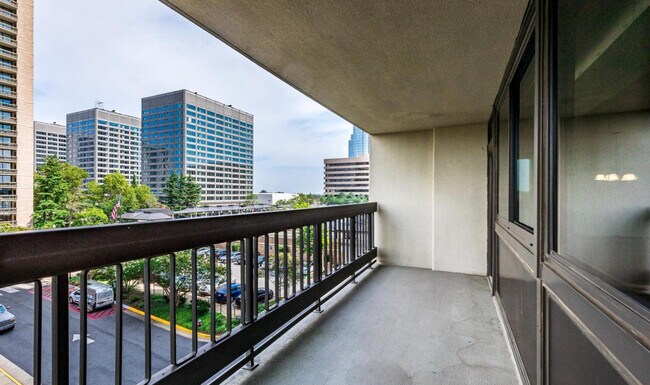 Skyline Square North and South unit 402 S, Falls Church, VA 22041 - photo 5