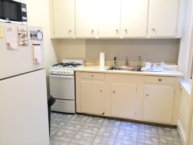 1622 Massachusetts Ave unit 3, Cambridge, MA 02138 - photo 7