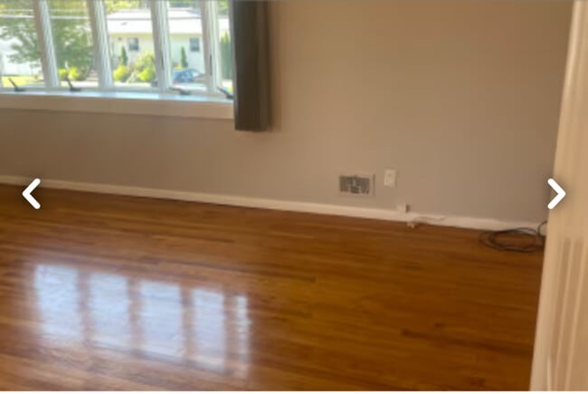 0 Winchester Ave unit 2ND LEVEL, Staten Island, NY 10312 - photo 7