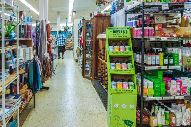 Stop and grab yu r daily necessaries from 3 Rivers Natural Grocery.