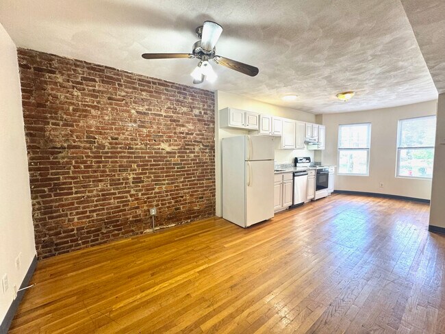 838 Huntington Ave unit 1, Boston, MA 02115 - photo 5