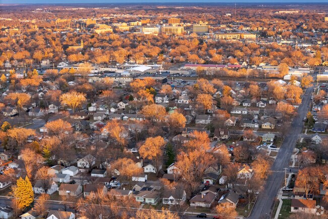 Well ordered homes with pleasant arboreal canopies stretch across Seberger-Roosevelt.