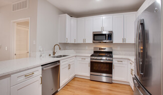 348 S Hauser Blvd, Los Angeles, CA 90036