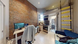 358 W 51st St Unit EC, New York, NY 10019