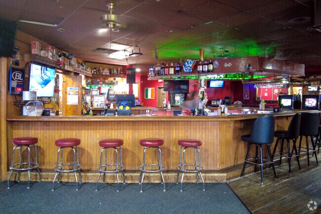 Step up to the bar and get a drink at Blueberry Hill in the Central Hilltop neighborhood.