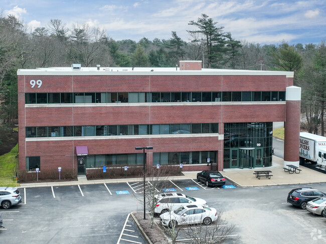 Kids are eager to learn at Fusion Academy in Hingham