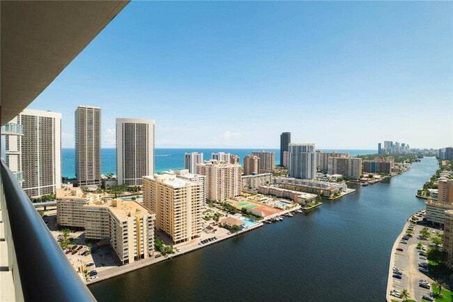 2602 E Hallandale Beach Blvd unit ID1227523P, Hallandale Beach, FL 33009 - photo 5