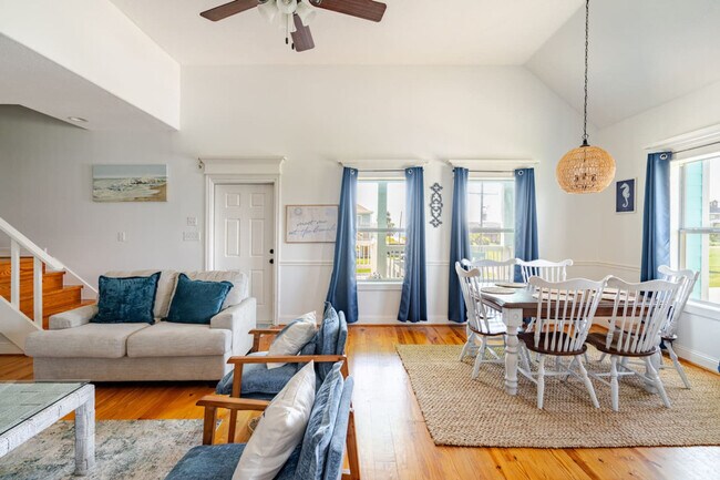 814 Helen Blvd unit ID1264135P, Bolivar Peninsula, TX 77650 - photo 6