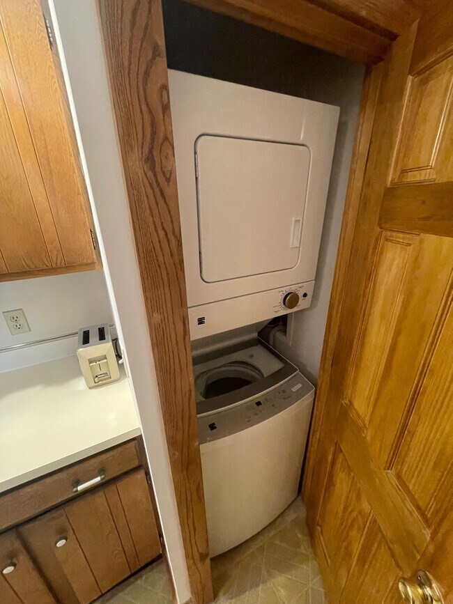 80 Curtis St unit 1, Somerville, MA 02144 - photo 4