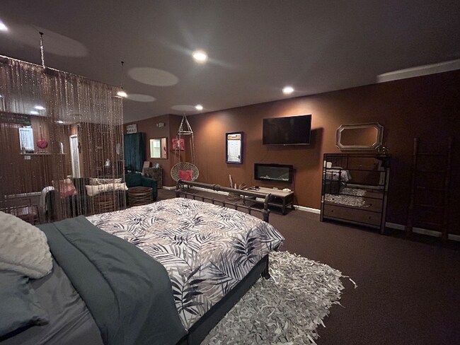 11609 Detroit Ave unit 1, Cleveland, OH 44102 - photo 7